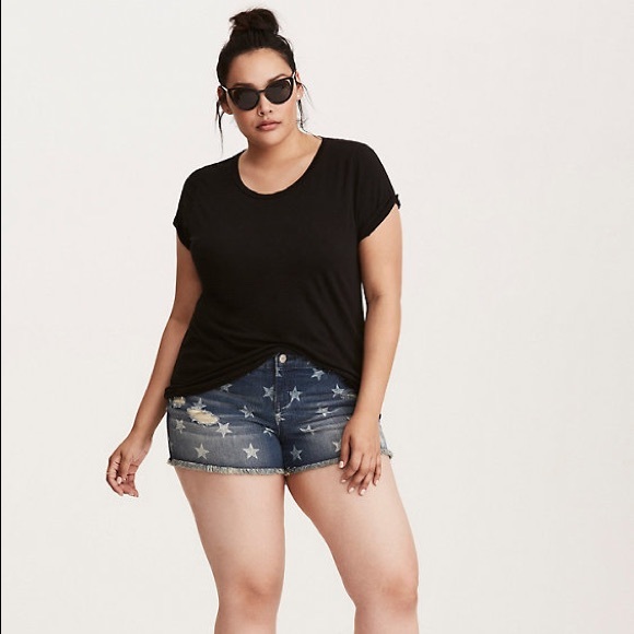 Torrid STAR Print Jean Denim Shorts size 22 - Picture 4 of 13